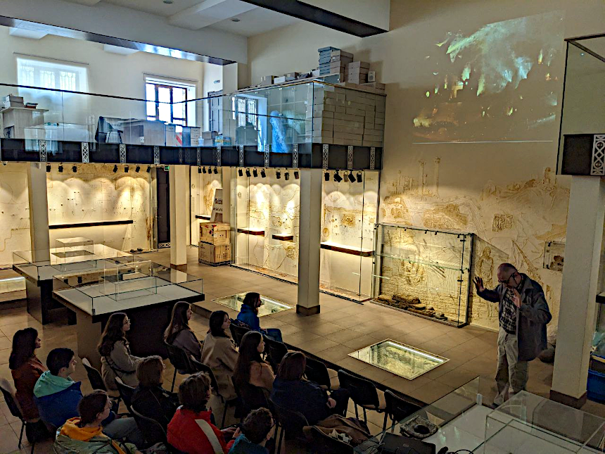 inmuseum